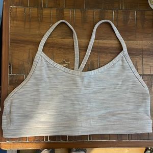 Lululemon Flow Y bra size 4